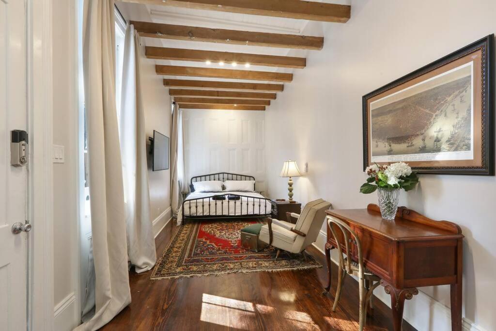 דירות ניו אורלינס Carondelet House - 1886 Garden District Manse מראה חיצוני תמונה